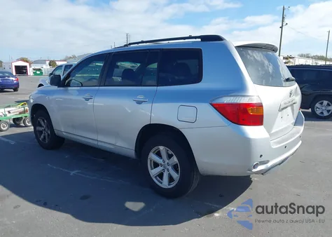 2010 Toyota Highlander Base V6 z USA, uszkodzony, nr VIN 5TDZK3EH6AS021368